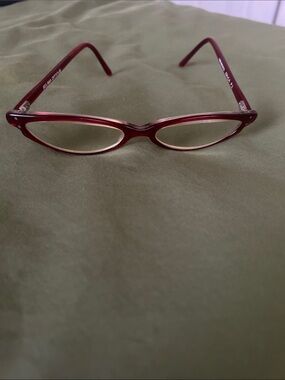 Selima Optique Erica Cat-Eye Reading Glasses EUC no scratches.